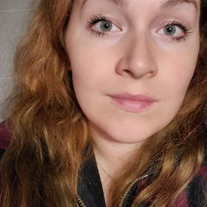 Meet your Posher, Karis